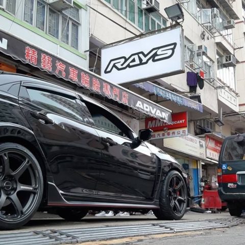 Honda Civic Type-R Black Rays TE037 6061 | Wheel Front