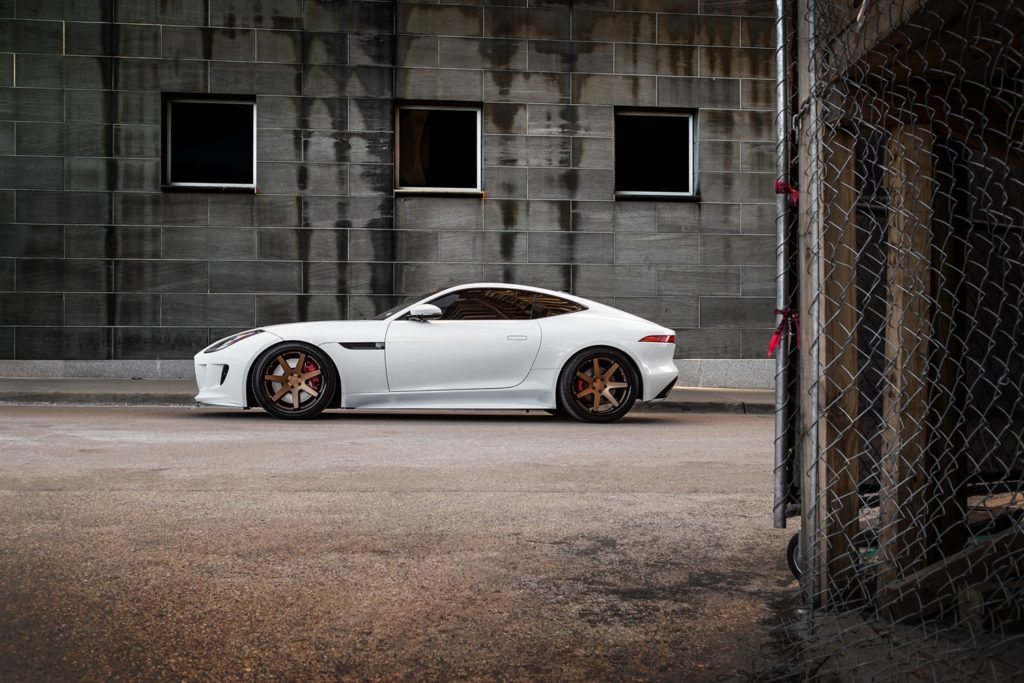 Jaguar F-Type White Ferrada FR1 Wheel | Wheel Front