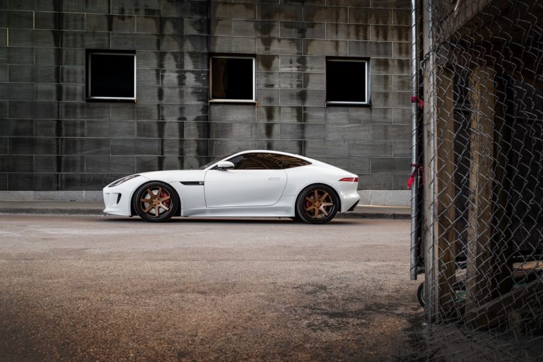 Jaguar-F-Type-on-FR1-Bronze-2-of-9