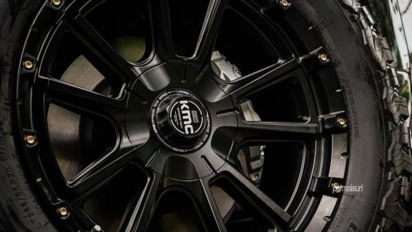 Sync Wheel Power Toyota LandCruiser 200 Series Black KMC KM100 Sync | Wheel Front