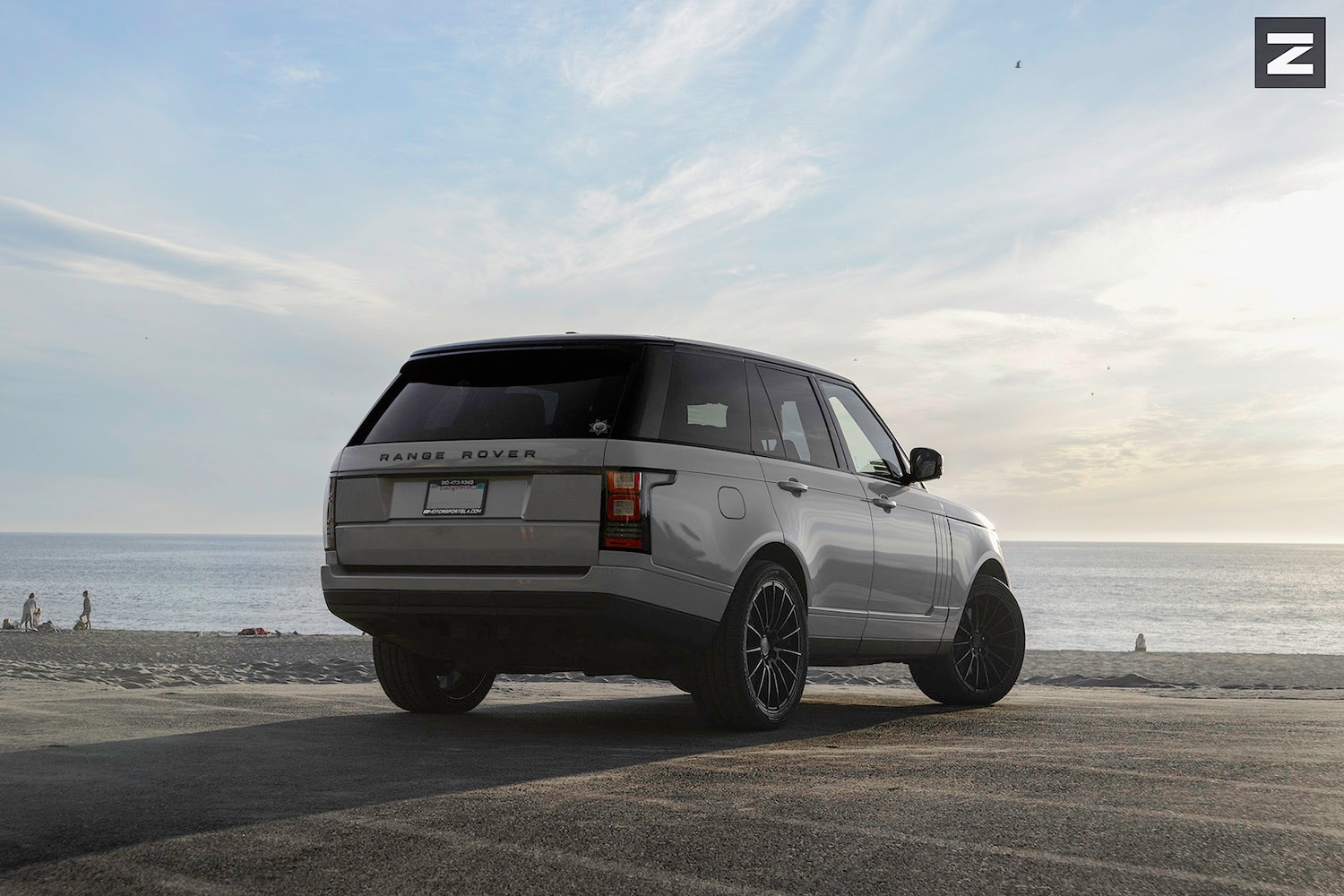 Land-Rover-Vogue-Grey-22-Black-ZS15-8