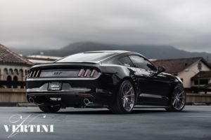 MUSTANG_PAS_REAR3QUARTER_02