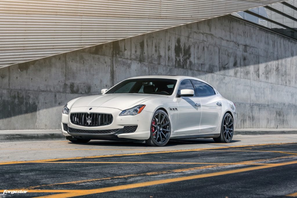 Maserati Quattroporte белый диски