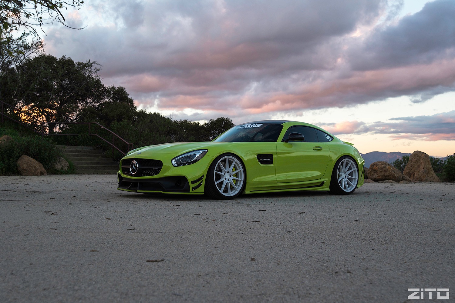Mercedes-Benz-AMG-GTS-Acid-Green-White-ZF03-9