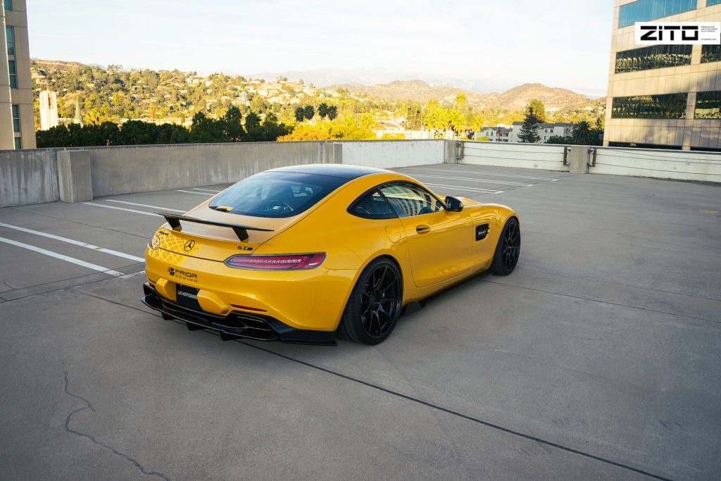 Mercedes-Benz-AMG-GTS-Yellow-Black-ZF02-43