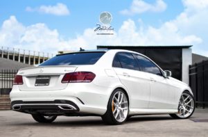 Mercedes-E-Class-Modulare-B18-wheels-3