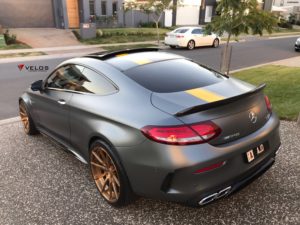 Mercedes_C63_velos-S10-gold-wheels-3