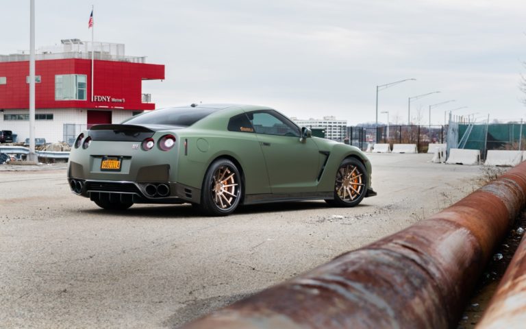 Nissan-GTR-Ferrada-Wheels-FR4-Matte-Bronze-2-1
