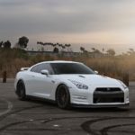 Nissan-GTR-White-Black-ZS15-21