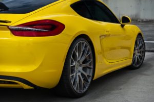 PORSCHE_CAYMAN_PUR_2WO_08