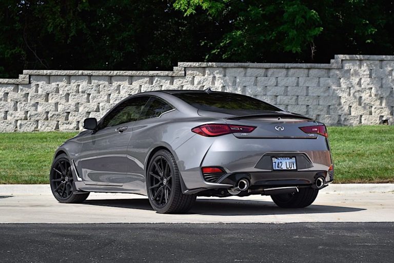 Infiniti Q60 Grey with Vossen HF-3 Aftermarket Wheels | Wheel Front