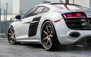 R8-V10-Passion-19in-1-1-1030x651