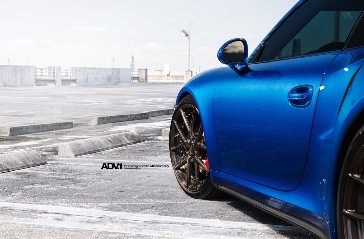 Sapphire-Blue-Metallic-Porsche-991-Turbo-ADV5_0-M_V2-SL-Series-Wheels-Image-8