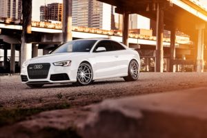Theo-Graphics-Ferrada-RS5-1-of-13