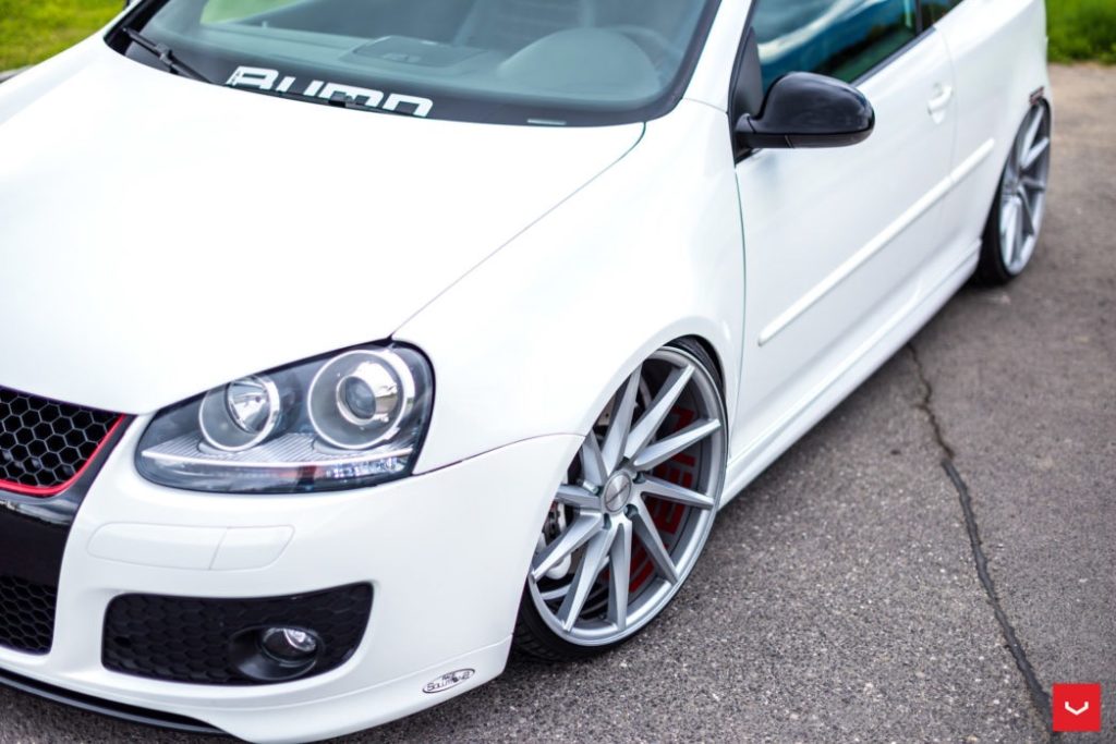VW_GTI_CVT_78c-1047x698-1