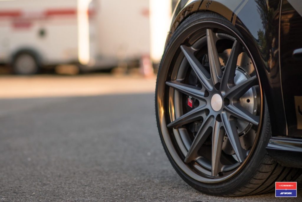 VW_Golf-R_VWS-1_f3f07762-1047x698
