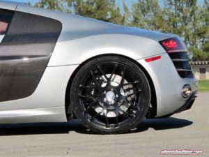 Audi R8 HRE P40 aftermarket custom wheels