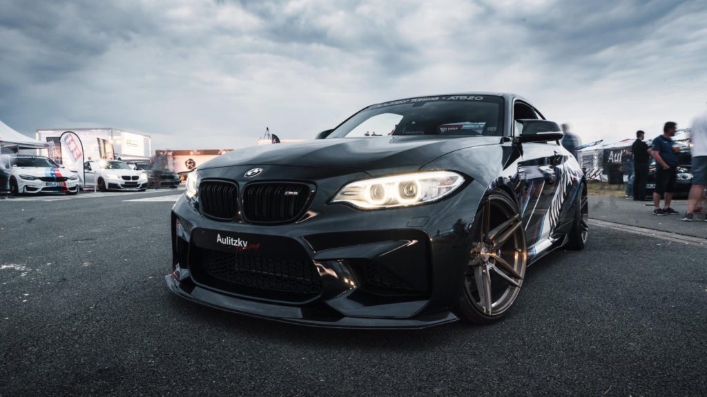 BMW M2 Yido FF1 aftermarket wheels