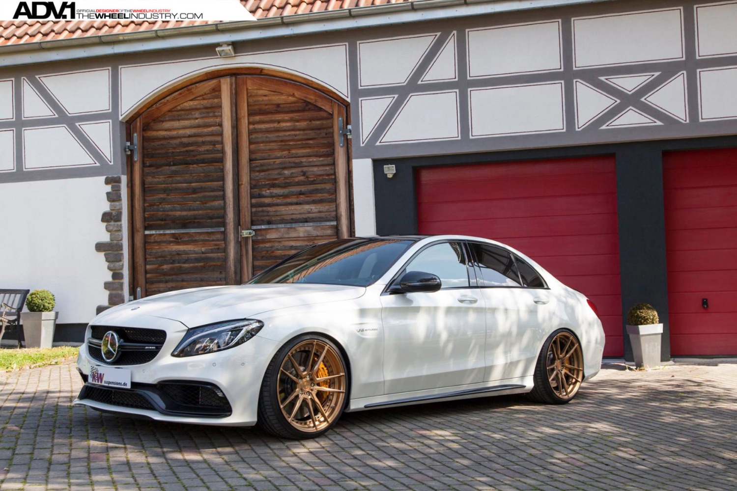 adv1-mercedes-amg-c63s-coilover-lowered-wheels-d