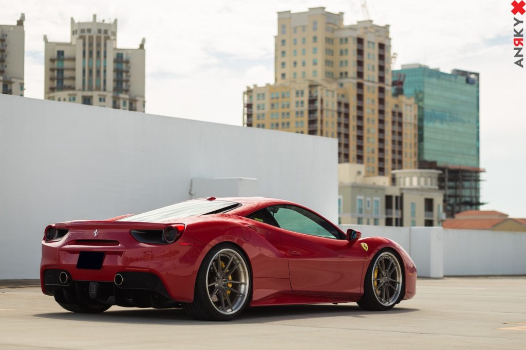 an34-ferrari-f488-gtb_24445136318_o