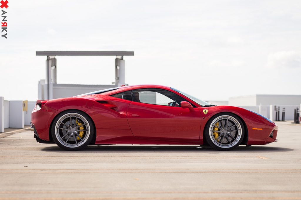 an34-ferrari-f488-gtb_26541980179_o