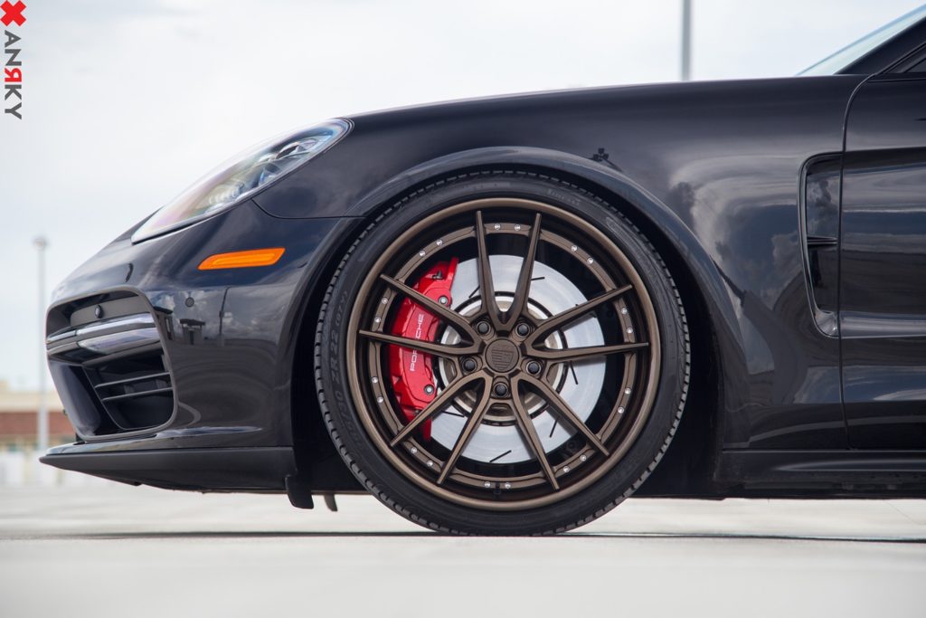 an34-porsche-panamera_24442963128_o