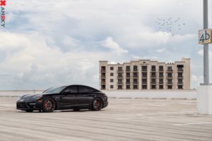 an34-porsche-panamera_24442966398_o