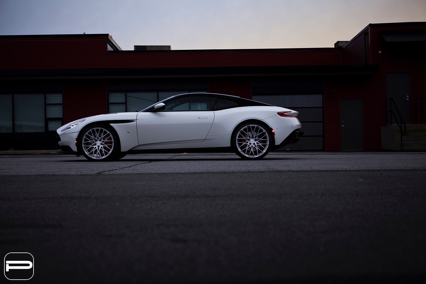 astonmartindb11purfl25007