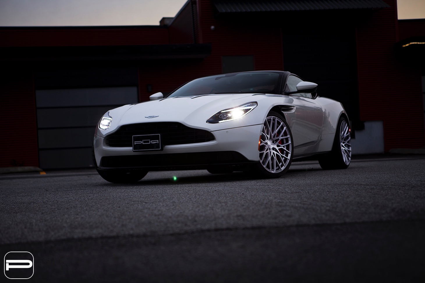 astonmartindb11purfl25009