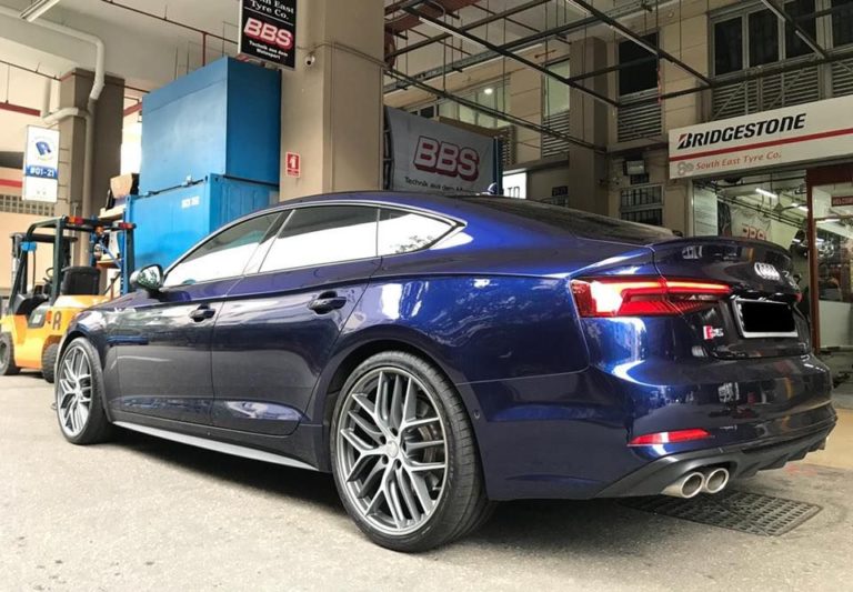 Audi S5 B9 Blue With BBS CC-R Aftermarket Wheels Wheel | Wheel Front