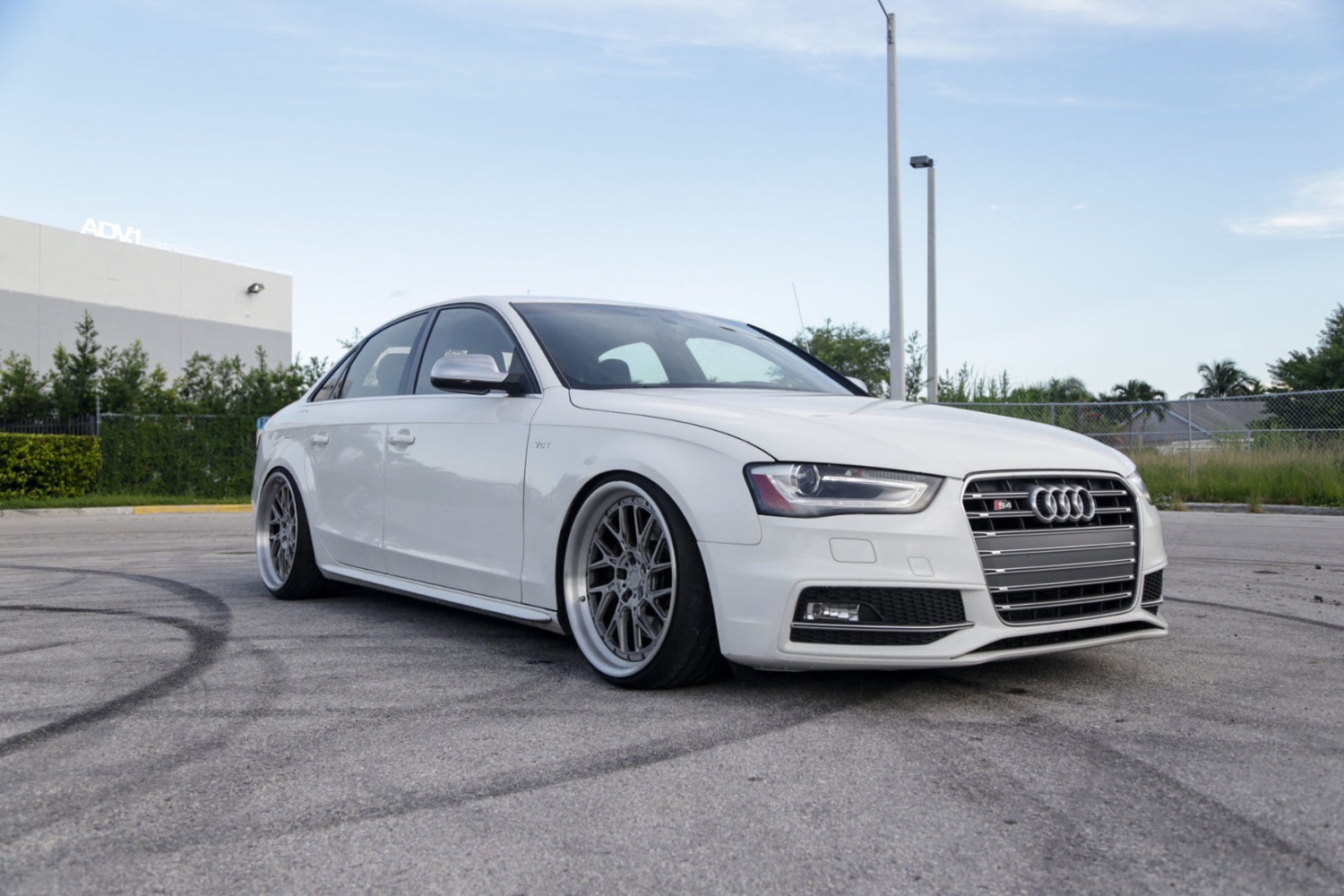 Audi s4 b8 РѕР±РѕРё