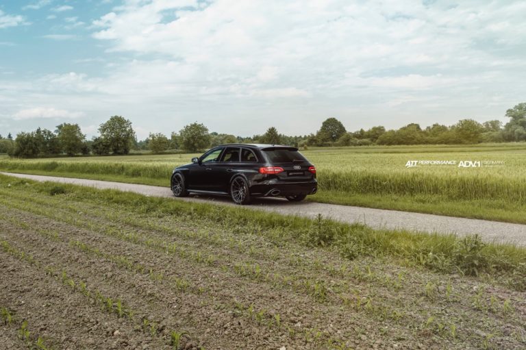 black-audi-rs4-avant-adv5-0-mv2-cs-black-concave-adv1-wheels-a