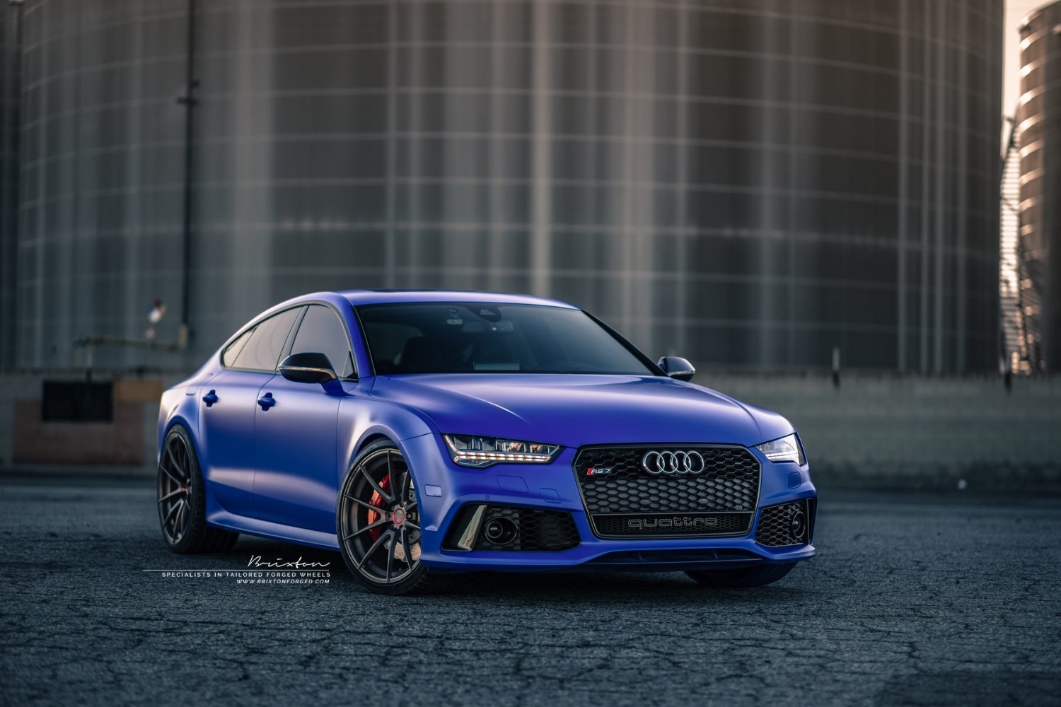 blue-audi-rs7-brixton-forged-wr3-ultrasport-1-piece-forged-wheels-21-inch-concave-smoke-black-7-1800x1200