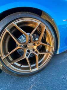 Dodge Charger R/T Blue with Bronze Rohana RFX11 Wheel Front