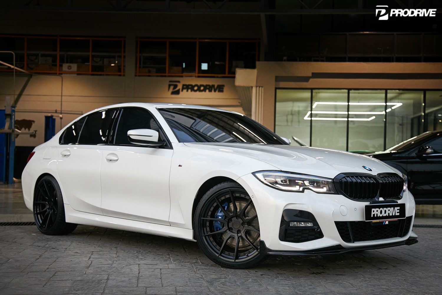 BMW 3 series 330i G20 White with BC Forged HCA162S Aftermarket Wheels ...