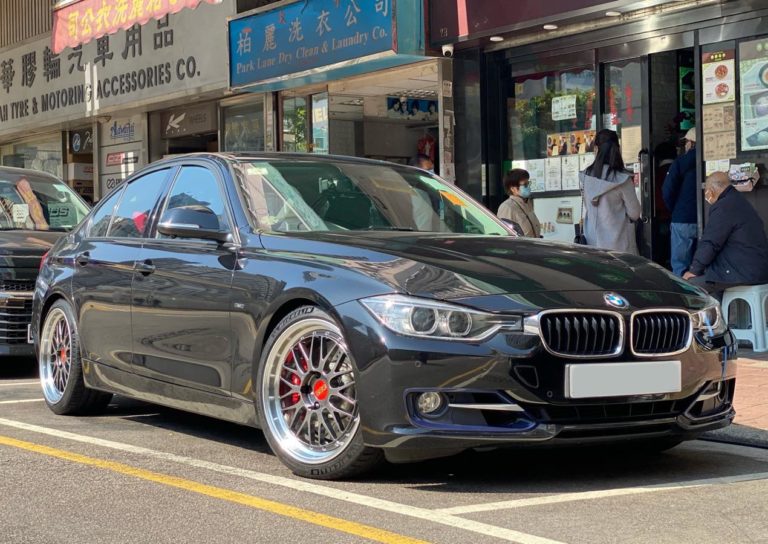 BMW 328i F30 Black BBS LM | Wheel Front
