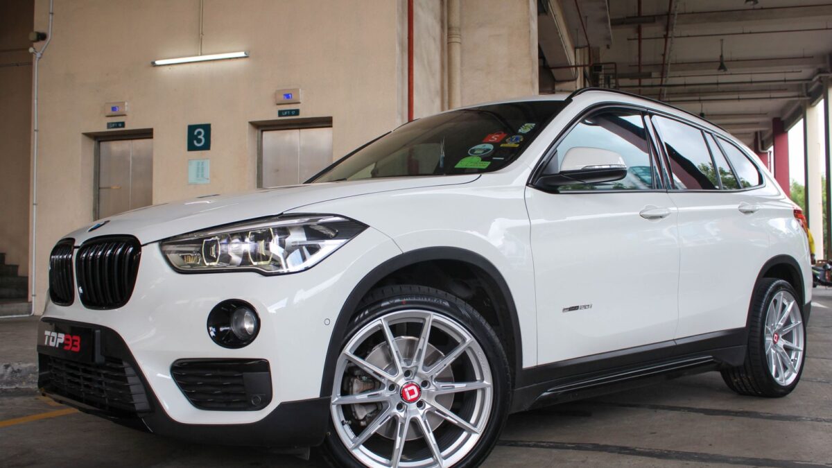 BMW F48 X1 とばす スタッドレス&アルミ4本セット