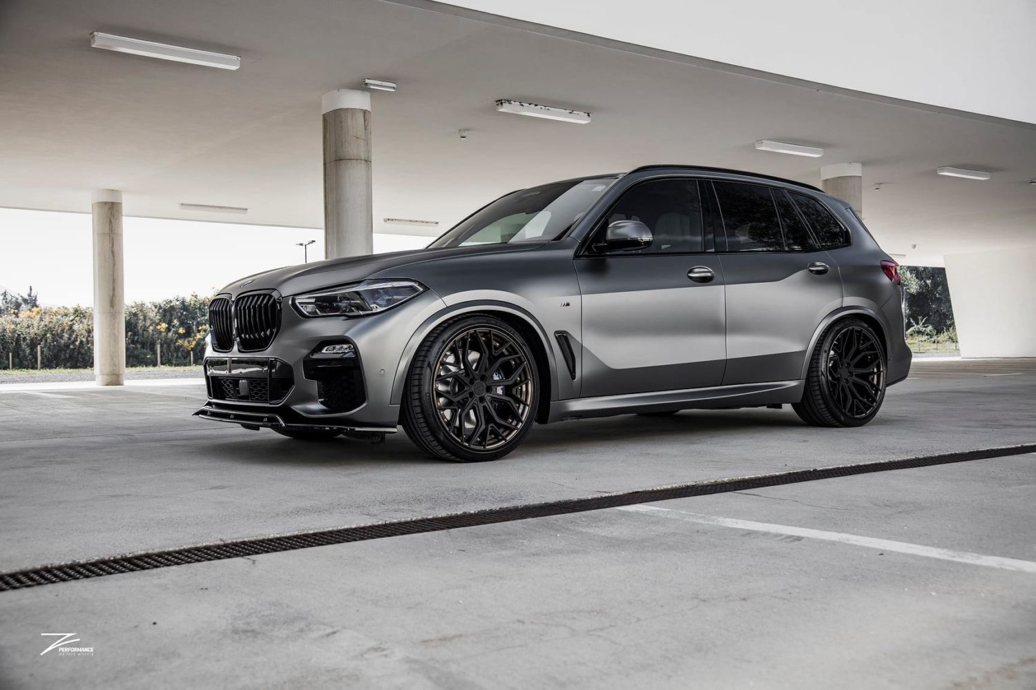 BMW x5 g05 r22