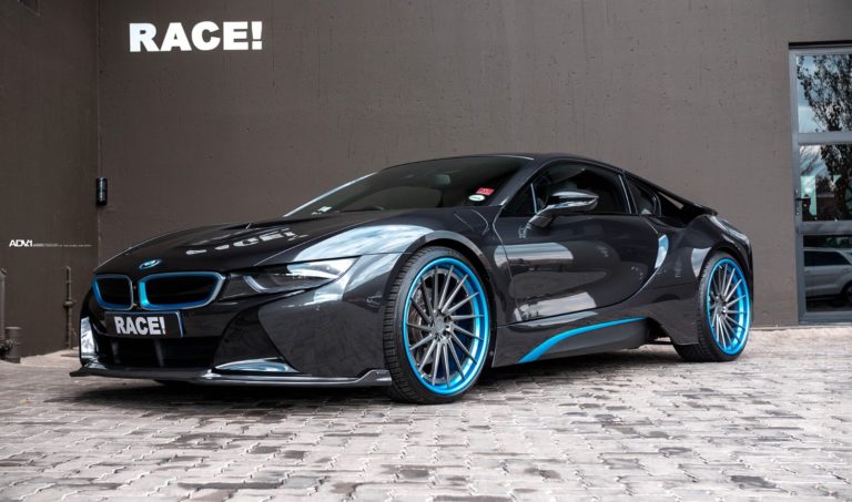 bmw-i8-custom-wheels-blue-lips-electric-car-rims-j