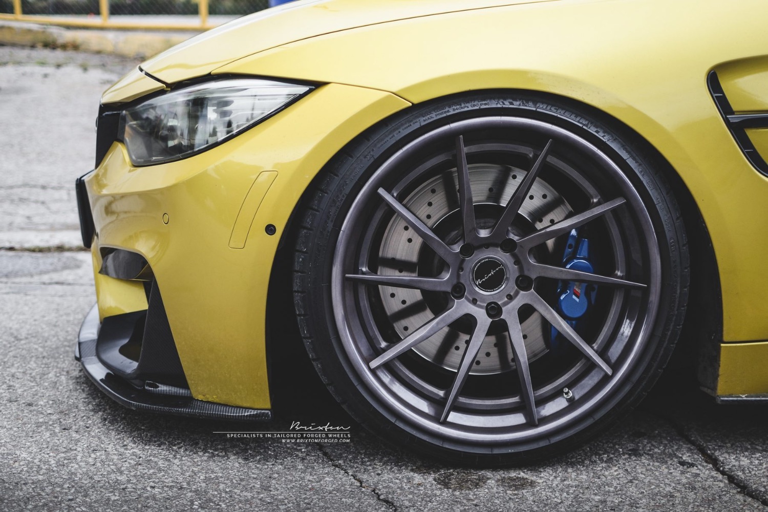 brixton-forged-austin-yellow-bmw-m4-f82-brixton-forged-r10d-targa-series-3-piece-concave-forged-wheels-9-1800x1200