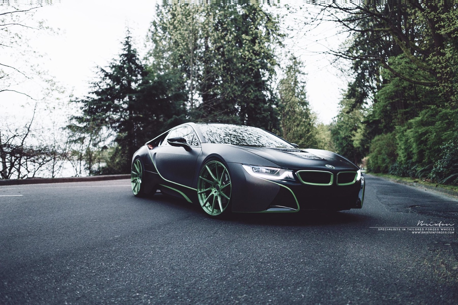 brixton-forged-black-bmw-i8-brixton-forged-r10d-duo-series-2-piece-forged-wheels-concave-green-09-1800x1202