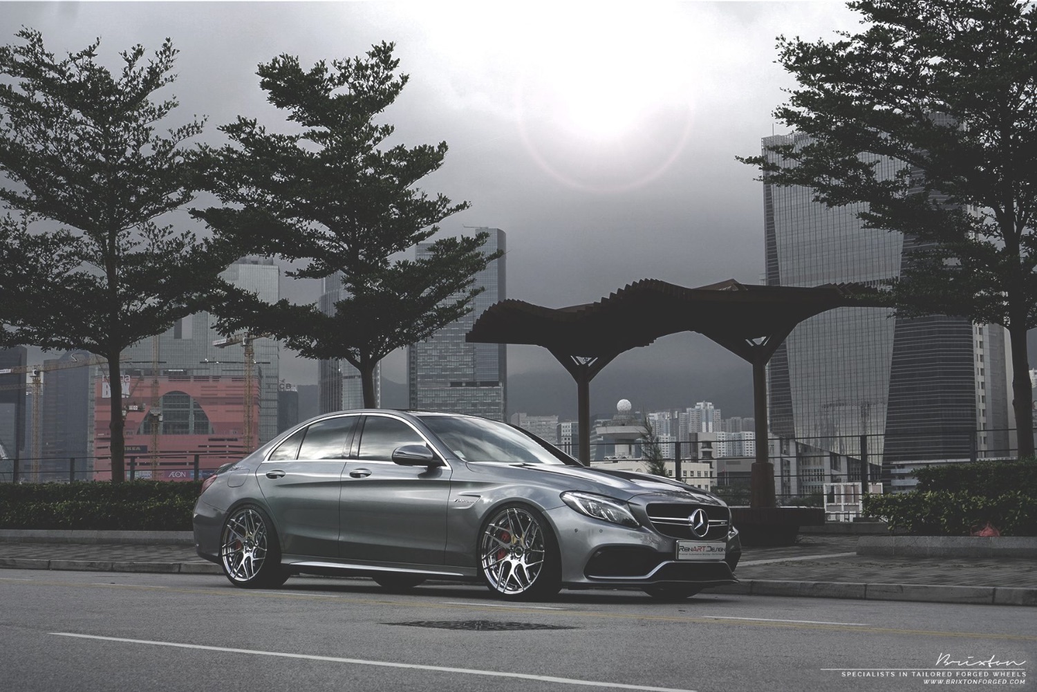 brixton-forged-mercedes-benz-silver-c63s-amg-20-inch-brixton-forged-cm7-duo-series-2-piece-forged-wheels-polished-05-1800x1202