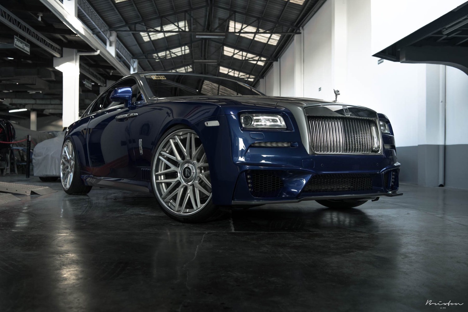 brixton-forged-rolls-royce-wraith-brixton-forged-cm10-24-inch-brushed-silver-5-1800x1200