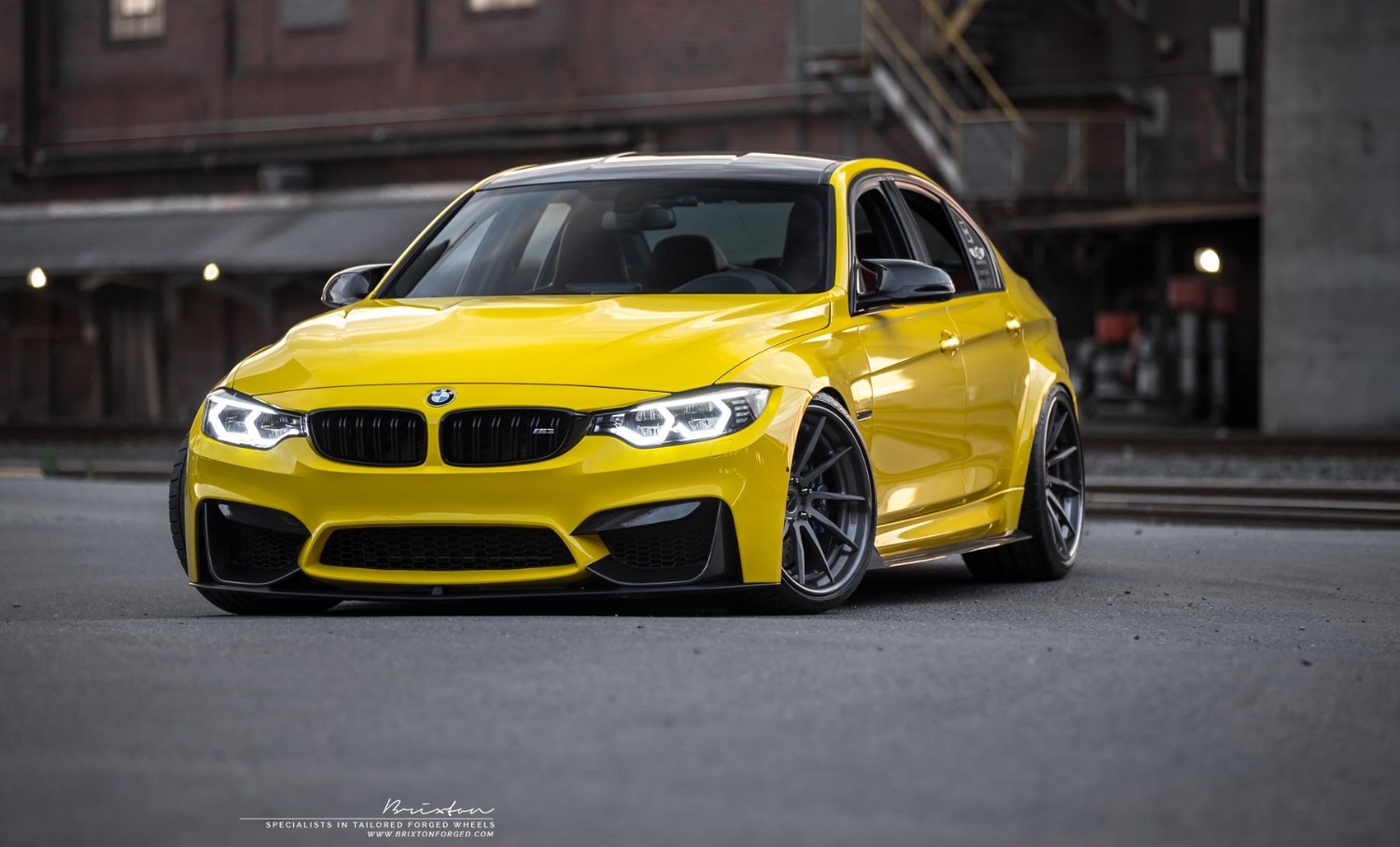 brixton-forged-wheels-r10d-targa-bmw-f80-m3-yellow-gmp-performance-forged-wheels-smoke-black-15-1800x1090