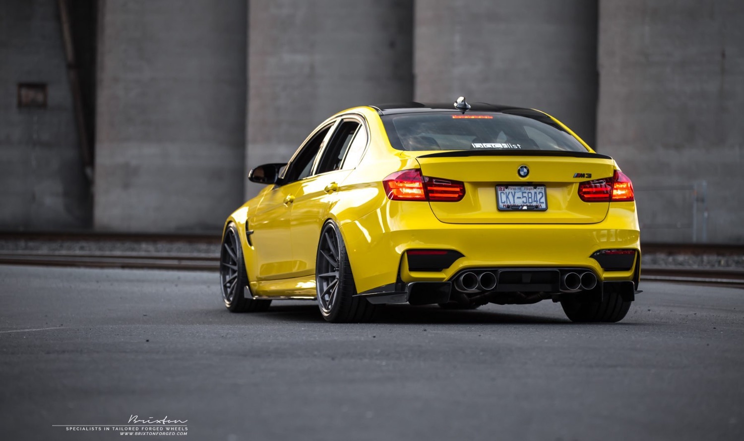 brixton-forged-wheels-r10d-targa-bmw-f80-m3-yellow-gmp-performance-forged-wheels-smoke-black-7-1800x1066