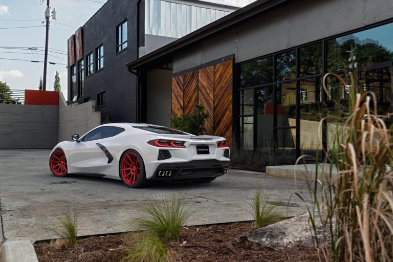 Chevrolet Corvette C8 Stingray White Forgiato TEC 2.9 | Wheel Front