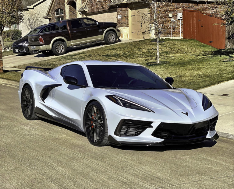 Chevrolet Corvette C8 Stingray White Signature SV305S Wheel | Wheel Front