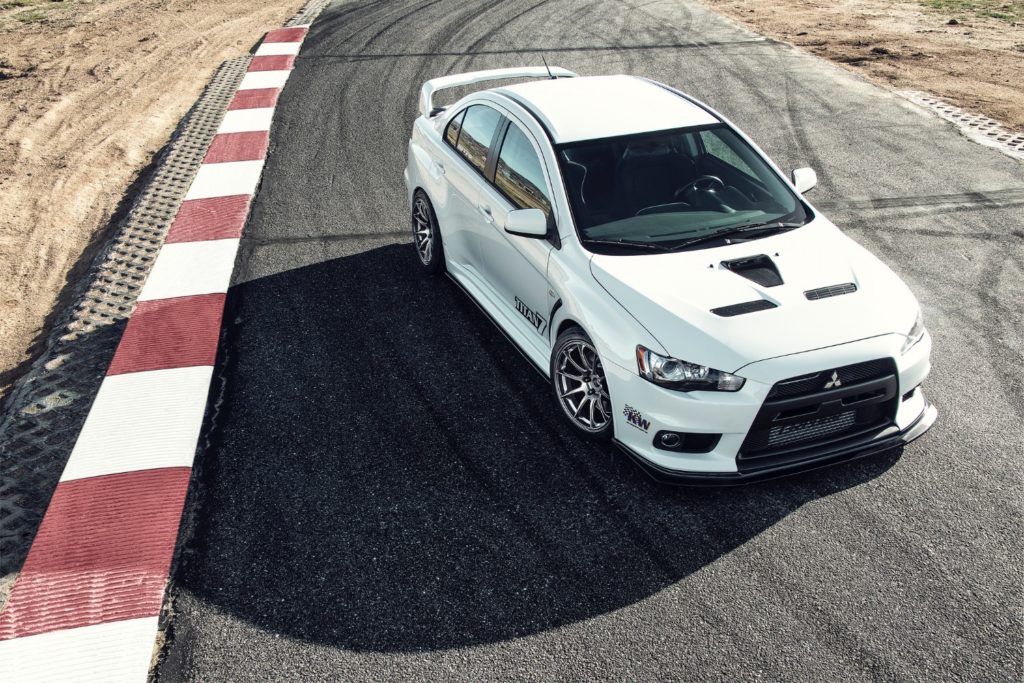 Mitsubishi Evolution X White Titan 7 T-R10 | Wheel Front