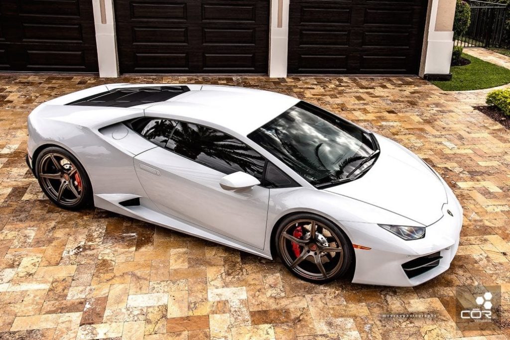 f1504-20_flat-Bonze_huracan-1-1030x687