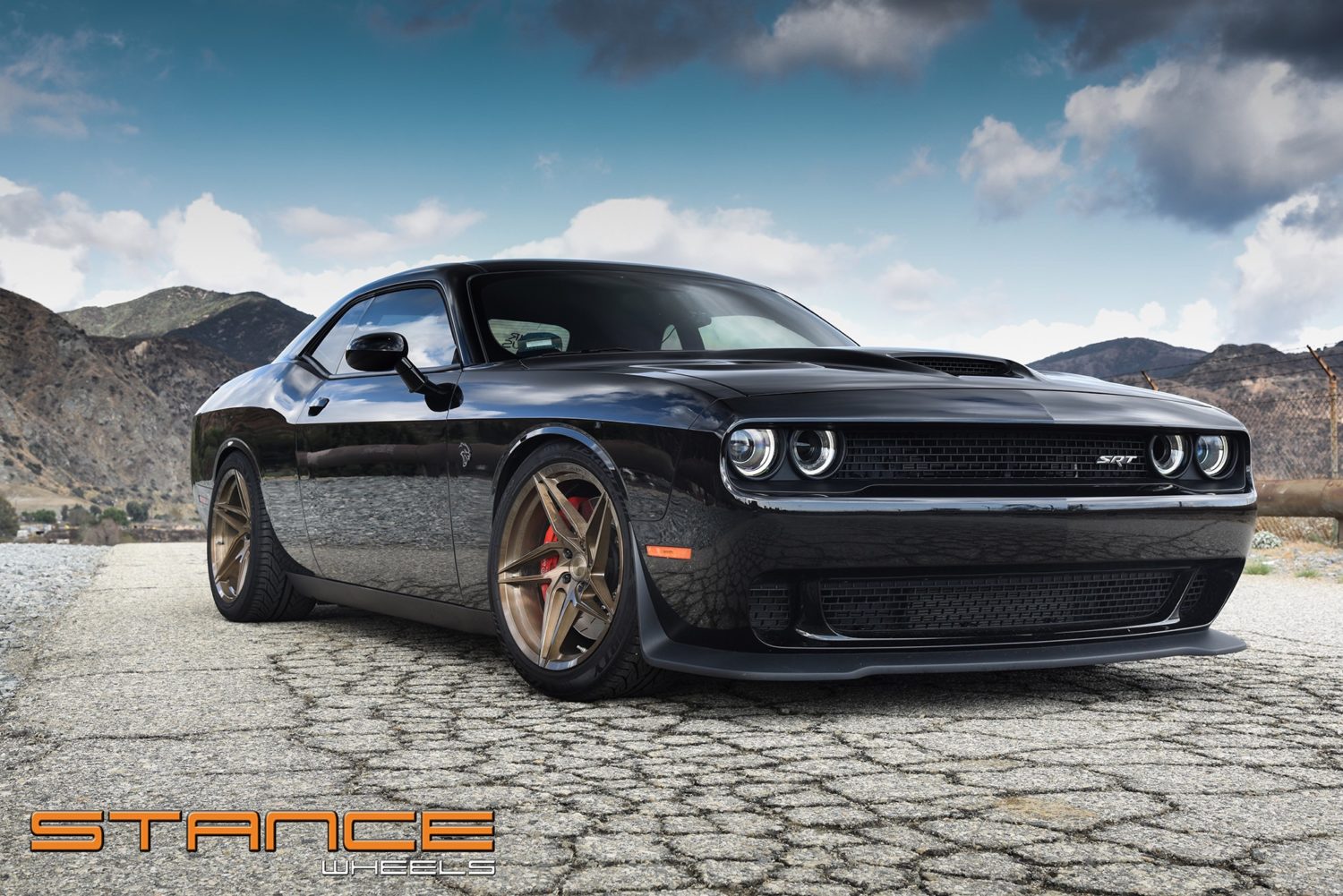 Stance Sf04 Dodge Challenger Black Stance SF04 | Wheel Front